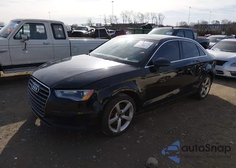2015 Audi A3 1.8T Premium z USA, uszkodzony, nr VIN WAUACGFF9F1083444